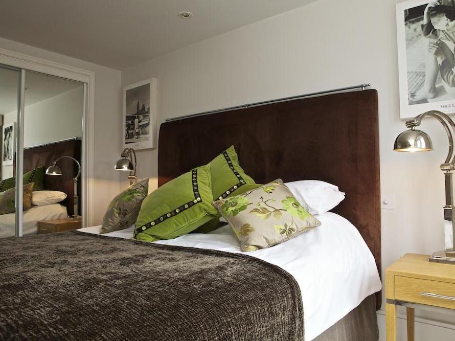 Ferienwohnung Diddly Squat, 43 Dart Marina Dartmouth Exterior foto